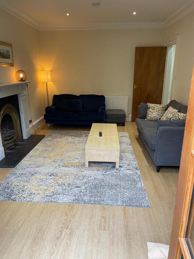 Fantastic Location 10 Mins To Princes Street- 15 To Royal Mile- Main Door-Patio Édimbourg Extérieur photo